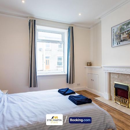 2 Bed Apartment By Stirkmartin Stays Short Lets & Serviced Accommodation Cardiff With Free Parking & 7Mins To City Centre 외부 사진